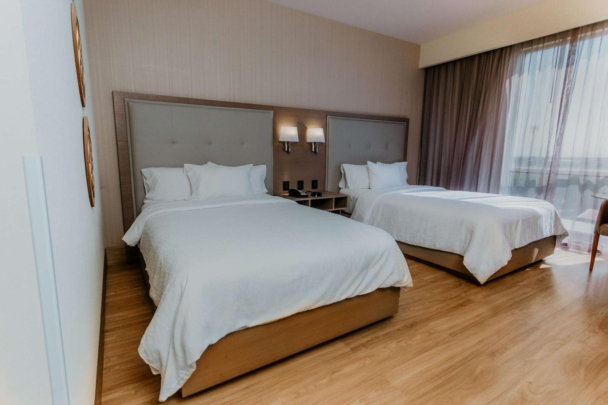 Hilton Garden Inn Silao Aeropuerto Bajio Buitenkant foto