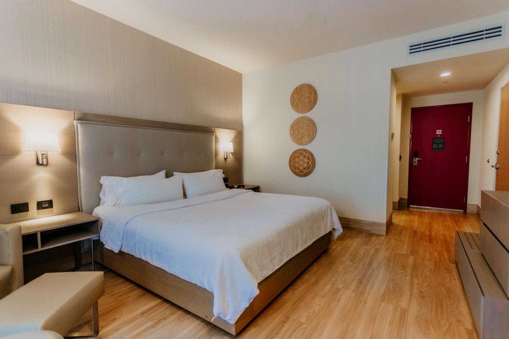 Hilton Garden Inn Silao Aeropuerto Bajio Buitenkant foto